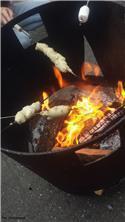 Veranstaltungsbild OUTDOOR-Spiele & Stockbrot (1)